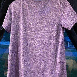 Womens medium nike shirt